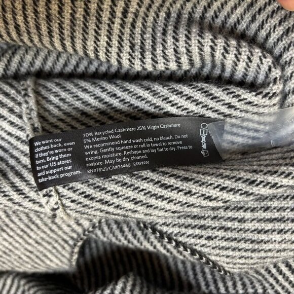 Eileen Fisher Cashmere Wool Sweater Stripe Sz PP 2P-4P Quiet Luxury Minimalist - Picture 4 of 14